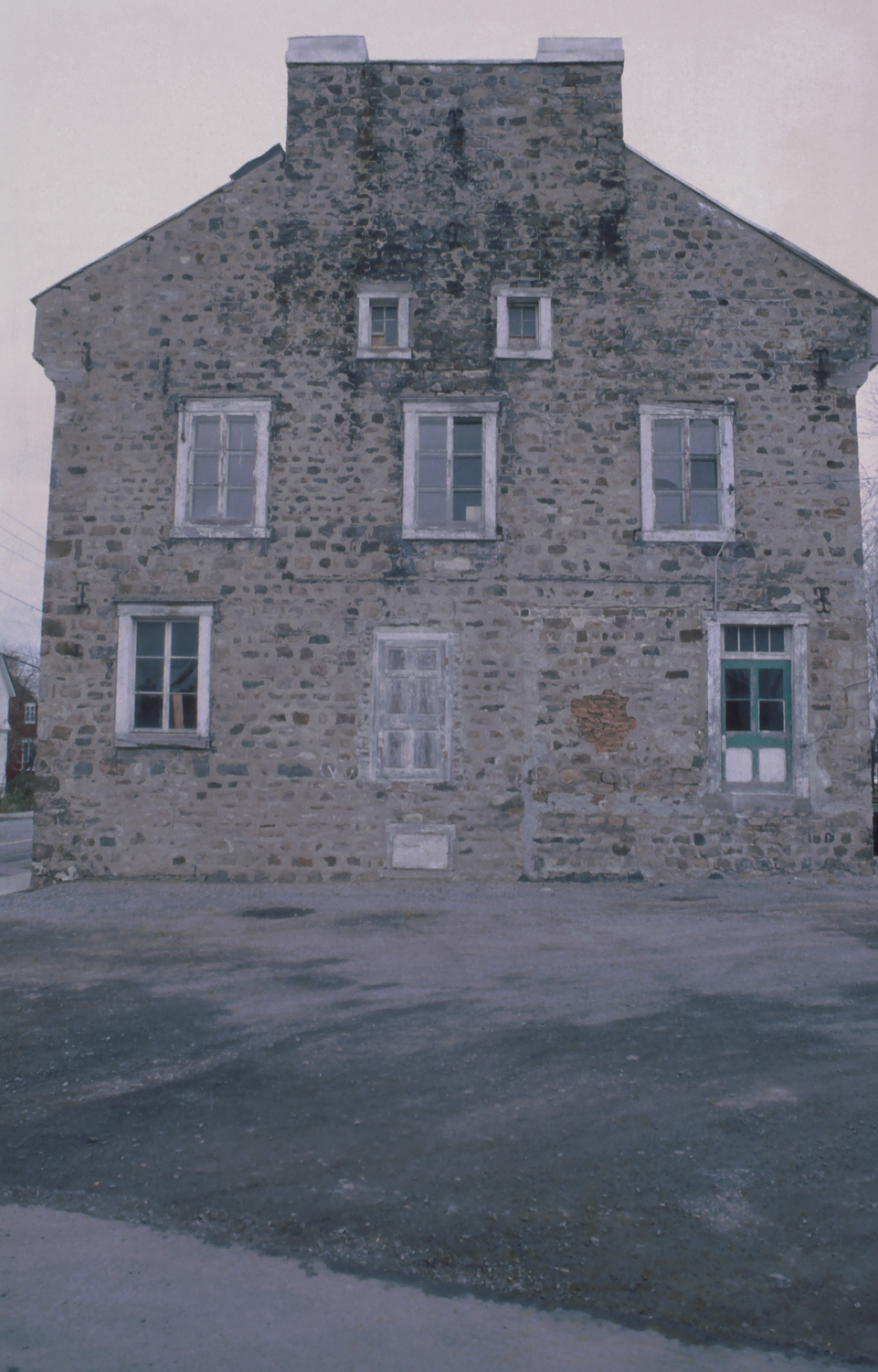 Maison, 610, chemin des Patriotes, Saint-Denis-sur-Richelieu face latérale droite, vers 1830 11-d.na.civile-78-6948