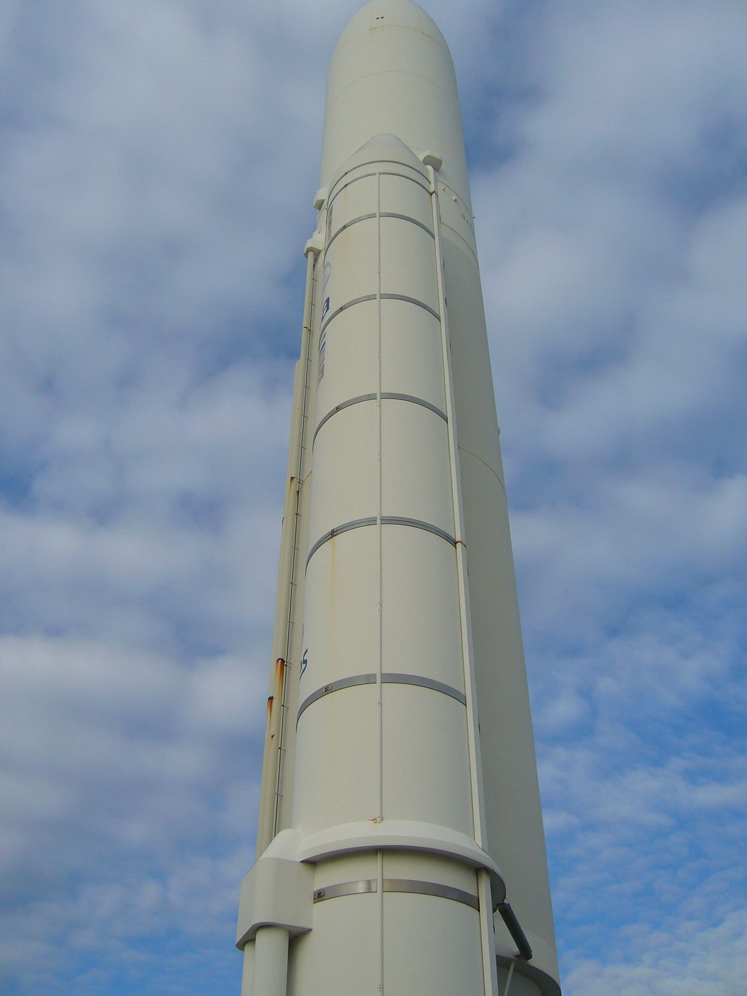 Ariane 5 2 side